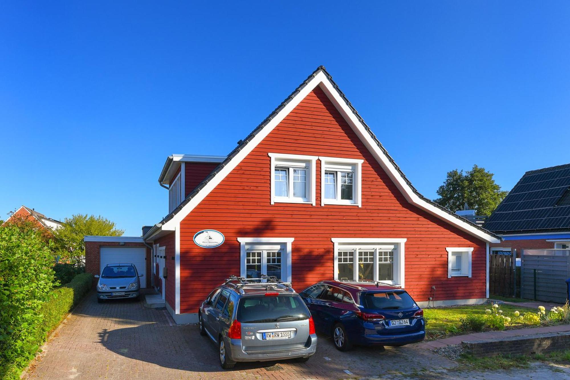 Ferienwohnungen Haus Gezeiten Neuharlingersiel Exterior photo